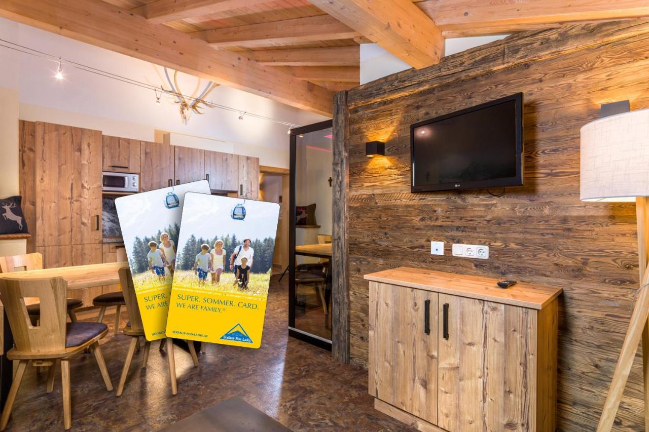 Laudegghof Ladis Inklusive Sommer Bergbahnticket ภายนอก รูปภาพ