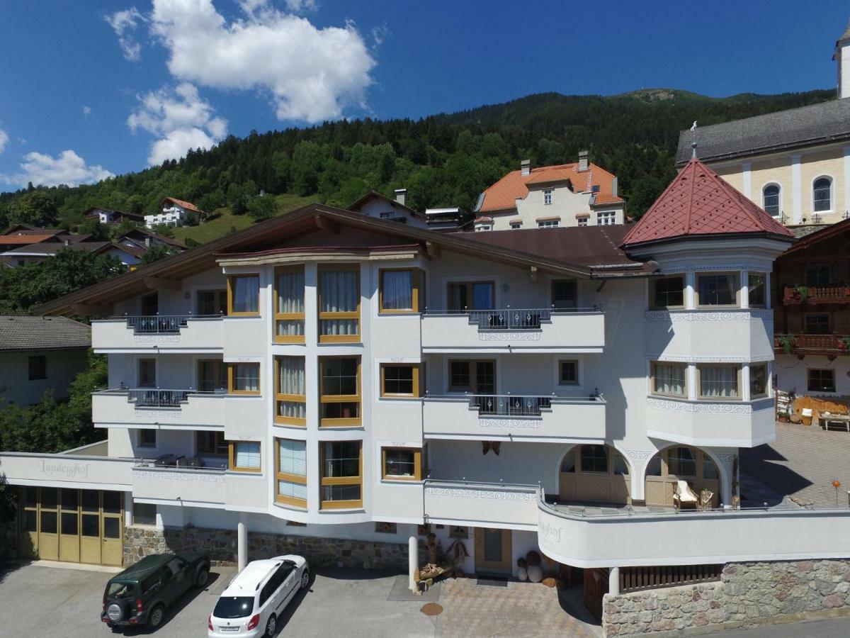 Laudegghof Ladis Inklusive Sommer Bergbahnticket ภายนอก รูปภาพ